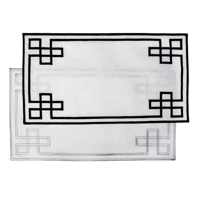 Piramit Tepsi Örtüsü